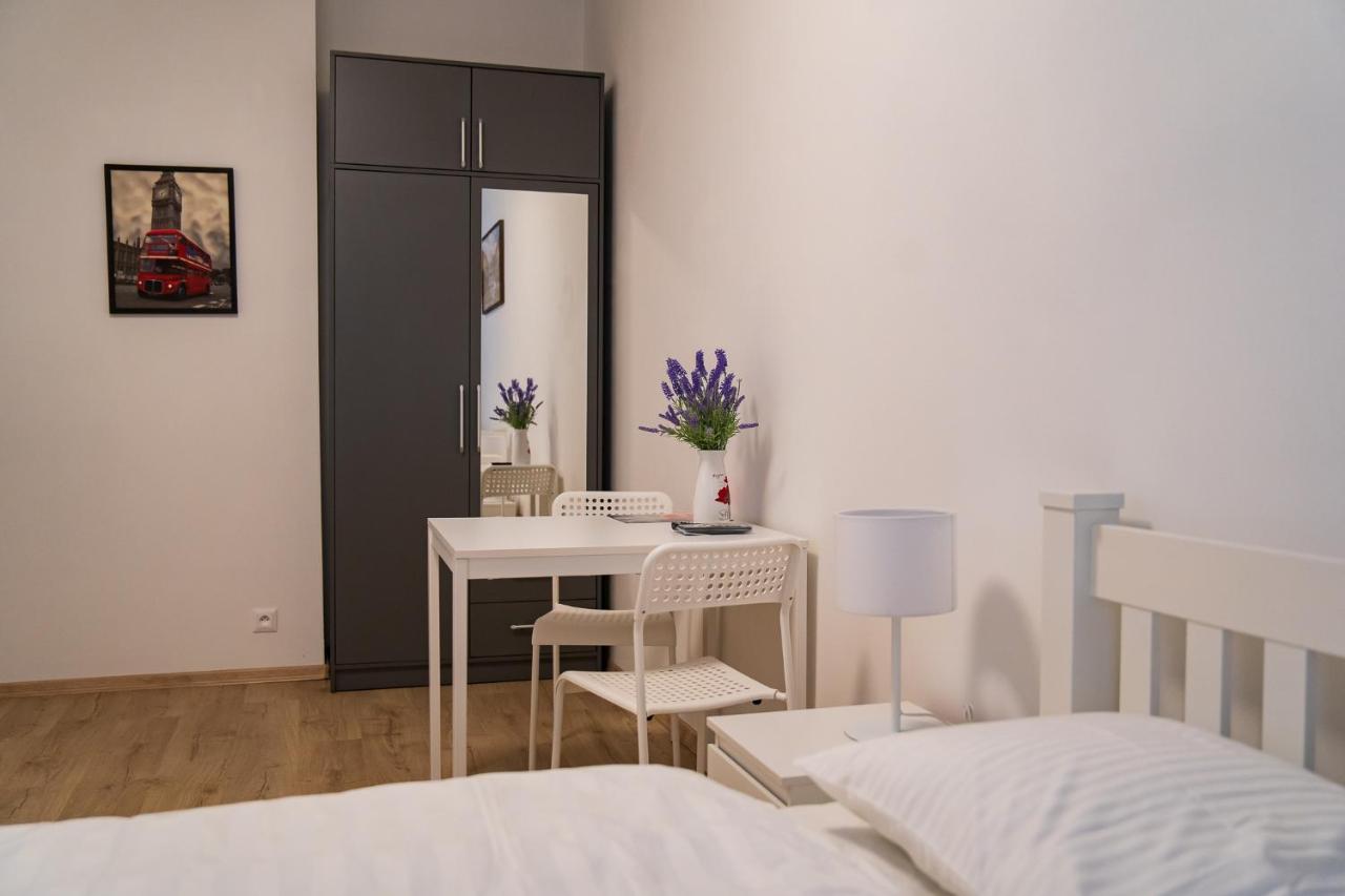 Top Class Apartments In Carlsbad Bulharska Street Κάρλοβι Βάρι Εξωτερικό φωτογραφία