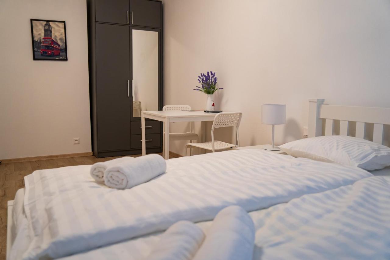 Top Class Apartments In Carlsbad Bulharska Street Κάρλοβι Βάρι Εξωτερικό φωτογραφία